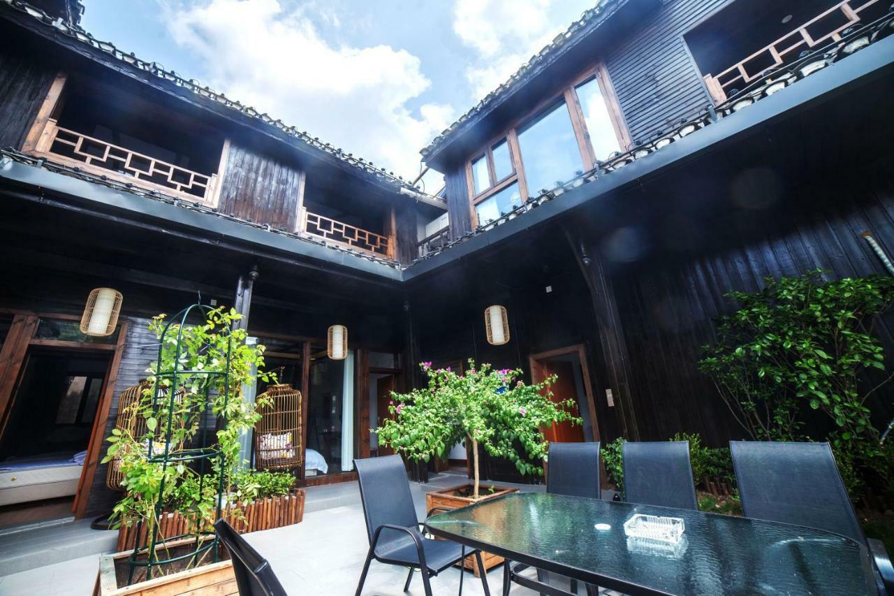 Fenghuang Slowly Time Inn Εξωτερικό φωτογραφία